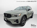 2023 Volvo XC40 Plus Dark Theme