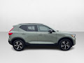 2023 Volvo XC40 Plus Dark Theme