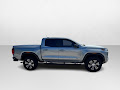 2025 GMC Canyon 4WD AT4