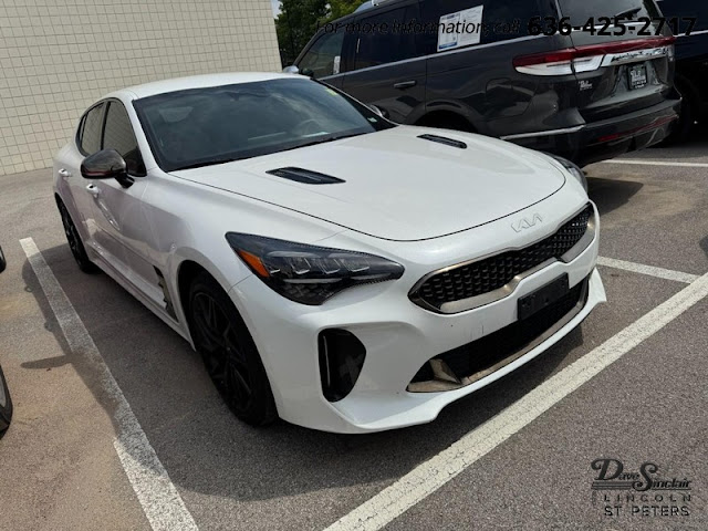 2022 Kia Stinger GT-Line
